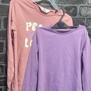 H & M 3 pack girls long sleeved tees. Size 8